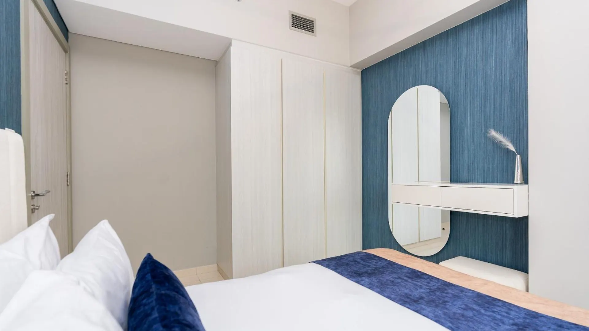 Citihome - 1Br In Business Bay With Dubai Canal Views