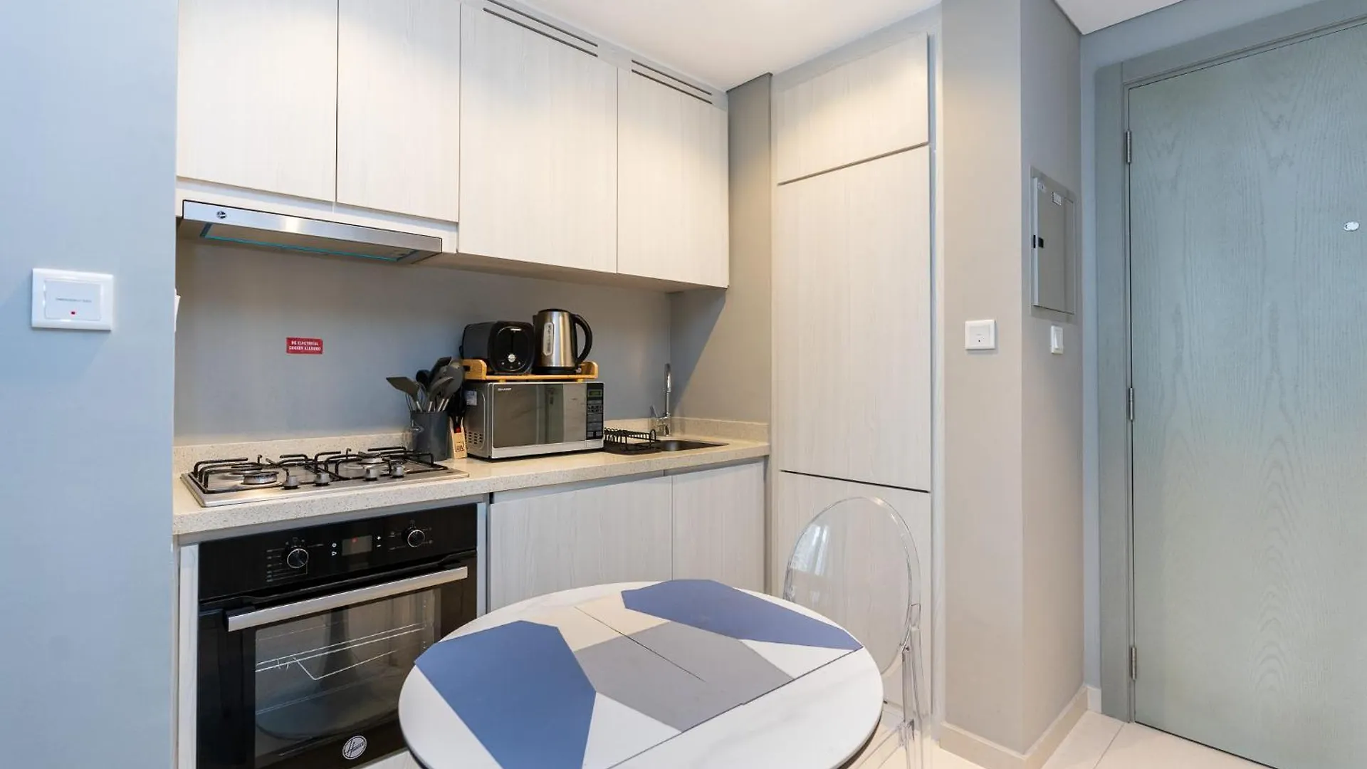 Apartamento Citihome - 1Br In Business Bay With Dubai Canal Views Emirados Árabes Unidos